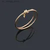 Charm Bracelets T bracelet luxury bangle Knot Designer jewelry Double Line Rope Womens Minority 18K Gold Silver Shining Crystal Diamond Bangles Bracelet luxury Jew