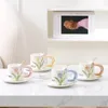 Bardak tabaklar 3d lale seramik kupalar kabartmalı el sıkışmış düzensiz kahve el boyalı çiçek süt çay bardağı kahvaltı kupa tatil hediyeleri