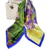 Halsdukar Birdtree Real Silk Scarf Plain Crepe Satin Oilmålning Mångsidig mammas gåva Temperament Elegant 2024 Spring A41995QD