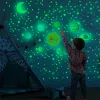 Autocollants planètes système solaire étoiles météores autocollants lumineux galaxie enfants chambre auto-adhésif fluorescent lueur dans le décalcomanie murale sombre