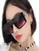 Solglasögon 2022 Klassisk vintage Square Woman Retro Lentes de Sol Mujer Siamese Overdimensionerade Womanmen6485313