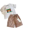 maglietta per bambini vestiti per bambini set per bambini ragazzi designer set 1-15 anni ragazza ragazzo maglietta di lusso pantaloncini estivi Manica con lettere tag Classico nero bianco D20