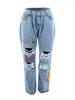 LW Plus Size Farfalla Stampa Lettera Jeans strappati Donna Large Size Denim Moda Pantaloni dritti Pantaloni streetwear2 Colori 240315