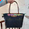Designer -Bag -Einkaufstasche Luxushandtasche Frauenbeutel Nylon Großhandel Mode Multifunktional großer Kapazität Nylon Tasche VERSATILE SCHOPPE 127 127