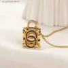 Pendant Necklaces Designer Necklace Jewelry block Pendant 18K Gold Plated Luxury Charm Necklace High Quality Stainless Steel Box Packaging 39+5cm Y240327