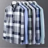 Summer 100% bawełniane męskie Męki Oxford Business Business Casual Plaid Stripe Fit Mens Designer Plus Size Men Shirt S-5xl 240407