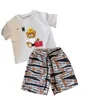 Set di abbigliamento per bambini di lusso Estate Ragazzi Ragazze Lettera stampata T-shirt a maniche corte Due pezzi Designer Brand Abbigliamento per bambini 100 cm-150 cm H02