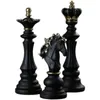 Żywica Retro Międzynarodowa figurka szachowa dla wnętrza Król Knight Sculpture Home Desktop Decor Dekoracja salonu 240323