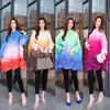 Miyake plissado 2022 primavera verão coreano topos feminino arco-íris gradiente plus size diamante solto casual camiseta