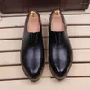 Scarpe casual Stile britannico Uomo Moda Scarpe da guida slip-on in pelle originali Pantofole da fumo Mocassini estivi traspiranti Zapatos Hombre