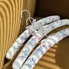 Hangers Clothes Hanger Adult 41cm White Color Flower Embroidery Sponge Fabric High-End Simple Modern Retro Home Wardrobe Storage 3Pcs