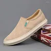 Casual Schoenen 2024 Kwaliteit Mannen Sneakers Brief Gedrukt Jongen Zwarte Studenten Canvas Slip-On Mannelijke Zomer Loafer Stiching zool