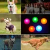 Colliers lumineux LED pour chiens et chats, pendentif lumineux, lumières Flash, accessoires pour animaux de compagnie, fournitures de marche nocturne