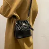 Borsa a tracolla per donna Designer 2024 Spalla in pelle alla moda Piccolo secchiello Portamonete di lusso e borsa Bolsos Mujer Sac