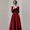 French Hepburn Style Wine Red Square Necked Dress for Early Autumn New Womens Clothing with a Sophisticated and Toasting Attire