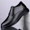 Scarpe casual da uomo con aumento di altezza di 8 cm, interno estivo in pelle rialzata da 10 cm, testa grande formale da lavoro autentica