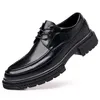 Casual Shoes Patent Leather Men Oxford Brogue British Style Sneakers Trainers pekade formell plattformsklänning