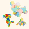 Giocattoli di intelligenza Puzzle a 24 sezioni Giocattoli Fidget Bambini Bambini Giochi creativi 3D trasformabili Educazione precoce Righello serpente magico Cubi tortuosi 24327