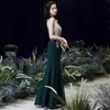 Impresionantes vestidos de noche de graduación con lentejuelas verdes, vestidos largos de fiesta con cuello Halter, vestidos de fiesta sexis sin mangas, vestidos formales para mujer