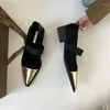 Chaussures décontractées à talons bas pour femmes, pantoufles simples rouges de printemps, chaussures de voyage de grande taille, 2024