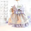 Vêtements pour chiens Vêtements pour animaux de compagnie Robe à carreaux pour chiens Xiaoxiangfeng Vêtements Chat Petit Mignon Hiver Épaississement Mode Fille Yorkshire Accessoires