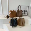 Projektant luksusowy mody cross korpusy worki wypoczynkowe i modna torba kubełkowa Instagram Koreański prosty i zachodni styl jedno ramię w ramach Crossbody Bag damski