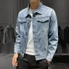 Herren Jeansjacke Herbst Männliche Jean Mäntel Hellblaue Outwear Große Größe Trendy Fast Deery Freies Schiff Fi Menswear Y2k G d7f1 #