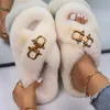 Sandals Fashion slider womens buckle decoration fur slider womens fluffy flip luxury designer fur sandals cute slider casual shoesL2403