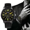 Zegarek na rękę mody Casual Men Watch retro design pu skórzany opaska klamra analogowy stop stop kwarc męski