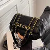 32% OFF Sac de créateur 2024 Sacs à main pour femmes avec un sentiment de luxe et une grande capacité haut de gamme bandoulière polyvalente haute esthétique épaule unique sous les bras