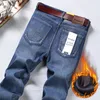 Winter Thermal Warm Flanell Stretch Jeans Mens Mens Winter Quality Famous Brand Fleece Pants Straight Flocking Byxor Denim Jean Q25M#