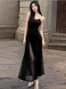 Vestidos casuais vintage malha preto sem mangas vestido mulheres estilo coreano moda lateral fenda irregular midi sexy bainha elegante chique verão