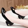 カジュアルシューズAxiat Spring Patent Leather Dress Low Heel Office Leaf Boat Classic Pump