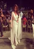 Nancy Ajram Split Evening Dresses 2016 inspirado em Zuhair Murad com cinto de metal e capa Vestidos de celebridades Evening Wear3605059