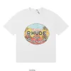Rhude High Quality Summer MensTシャツファッションメンズ女性デザイナーティーソフト因果半袖USサイズS-2xlブラックホワイトベージュ