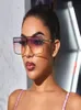 Big Flat Top Solglasögon Fashion Brand Designer Woman Overized Square Solglasögon Gradient Purple Yellow Shades Lunette de Soleil6817939