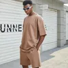 Tracksuits masculinos Mens conjuntos shorts e camisas homens verão roupas de algodão sólido duas peças curtas