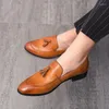 أحذية غير رسمية رجال شرابة الجلد الإيطالي لباس الرسمي ، فستان ، أزياء أزياء أنيقة أوكسفورد للرجال