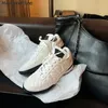 Scarpe eleganti Sneakers stringate con rombo bianco e nero Punta tonda Abbinamenti di colore Casual Comode Alla moda Quotidiane da donna