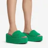 スリッパスリッパファーレディースウェッジウナギ女性ig-Eeeled Furry Drag Fasion Outdoor All-Ma Slipper Slides H240327