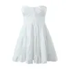 Vestidos casuales Flordevida vestido de flores bordadas mujeres smocked corpiño con gradas verano elegante sin tirantes mini fiesta blanca damas