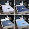 100% Waterproof Bedspread Mattress Cover On The Bed King Size Bed Cover Mattress Pad Washable Mattress Protector For Pet child 240314