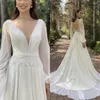 Vestidos de festa sexy praia boho com decote em v mangas compridas sem costas plus size uma linha vestido de noiva de casamento com trem de varredura vestido de apliques de renda