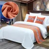 Chemin de lit brodé en coton et lin, drapeau el de Style chinois, décoration de literie pour la maison, mariage, taie d'oreiller, serviette en queue, 240325