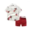 Ensembles de vêtements à manches courtes Short décontracté Shorts pour les garçons de la ceinture imprimée d'été pour enfants 2pcs Boy Pantals pour enfants