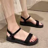 Sandálias femininas moda simples cor sólida fundo grosso praia esporte senhoras sapatos plana confortável fivela cinta casual