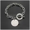 Bracelets de charme Marque Classique T Lettre Ronde Carte Pendentif Bracelet Mode Dominatrice Chaîne Épaisse OT Boucle Designer Pour Hommes 316L T Dhwab