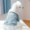 Cappotto in denim per animali domestici con lettera ricamata da 1 pezzo per vestiti caldi per cani autunnali e invernali