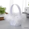 Cestas de almacenamiento Elegante cesta de flores de boda, cesta de encaje de plumas blancas para niña, decoración de fiesta, cesta de pétalos de flores para dama de honor, accesorio de boda