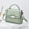 어깨 가방 그물 붉은 패션 올 매치 여성의 One-Shoulder Small Square Bag 2024 Spring Messenger 핸드백 여성